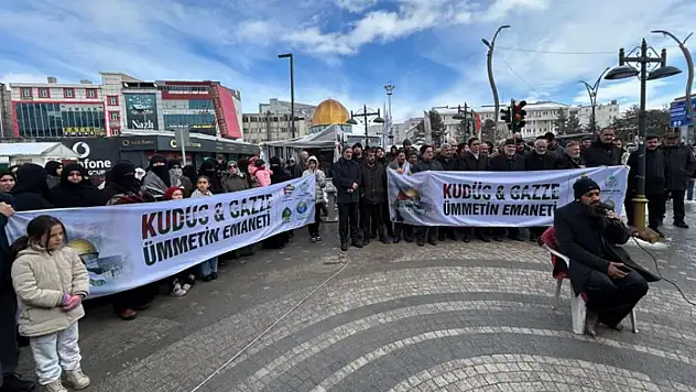 Van'da Dünya Kudüs Haftası dolayısıyla basın açıklaması yapıldı