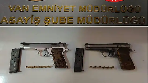 Van'da farklı suçlardan 43 şahıs tutuklandı