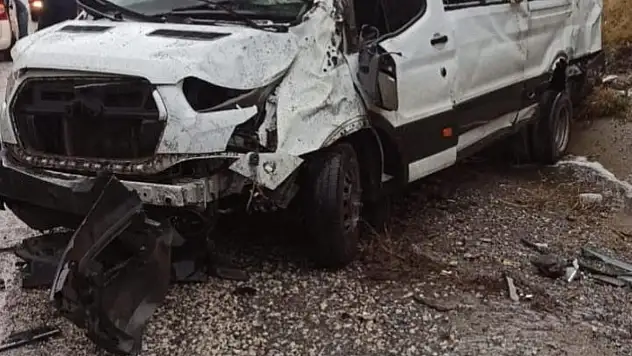 Van'da Feci Kaza! Çok sayıda yaralı var...