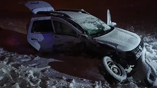 Van'da feci kaza! Yaralılar var...