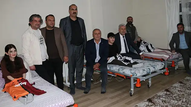Van'da Galatasaraylı engelli kızın hayali gerçek oldu