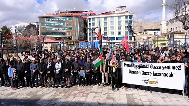 Van'da Gazze'ye destek eylemi