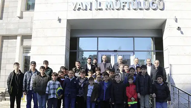 Van'da 'Gençliğe Değer' Kampı yapıldı