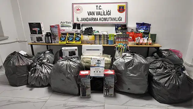 Van'da gümrük kaçağı malzeme ele geçirildi
