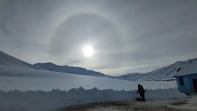 Van'da güneş halkası manzarası