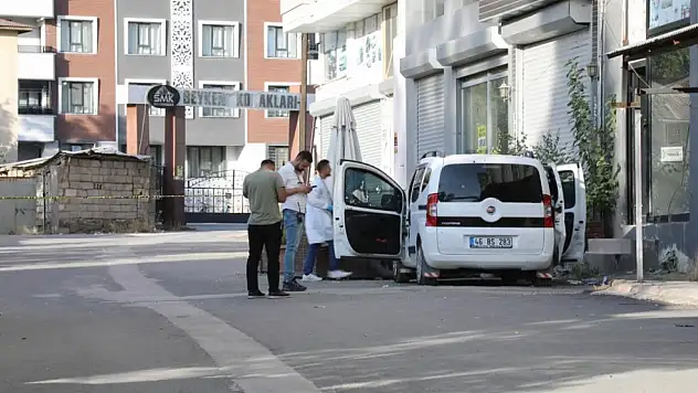 Van'da iki kardeşe silahlı saldırı! Ölü ve yaralı var...