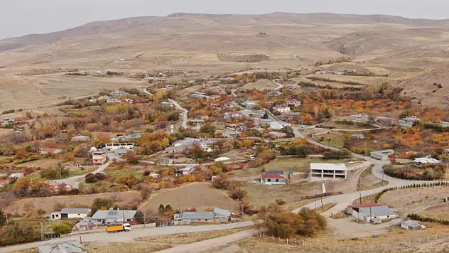 Van'da kartpostallık sonbahar manzaraları