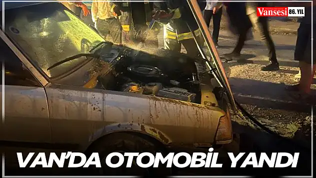 Van'da Otomobil Yandı