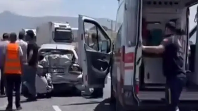 Van'da trafik kazası