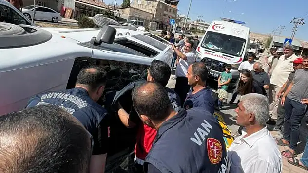 Van'da trafik kazası
