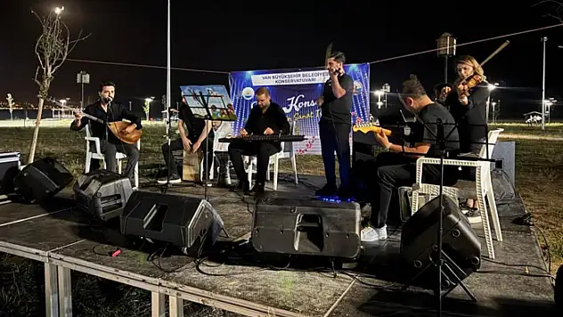 Van'da yaz konserlerine yoğun ilgi