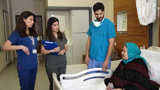 Van'da yüksek riskli hasta başarılı ameliyatla sağlığına kavuştu