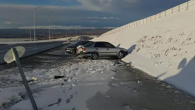 Van'da zincirleme kaza: 5 yaralı