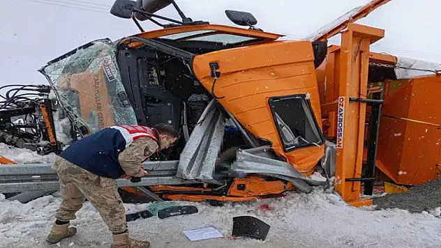 Van'daki trafik kazasında ölü sayısı 2'ye yükseldi