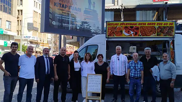 VAN-DER hayır lokması dağıttı