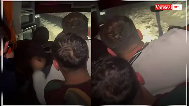 Van firmasına ait yolcu otobüsü Diyarbakır'da devrildi