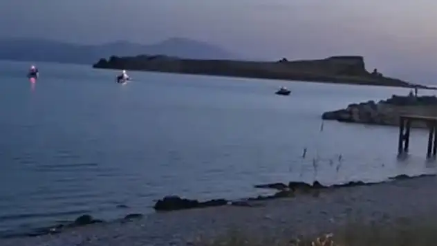 Van Gölü'ne giren şahıstan haber alınamıyor