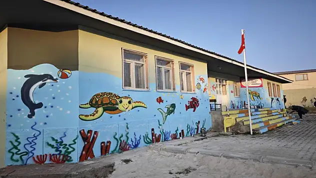 Van Güzel Sanatlar Lisesinden anaokuluna renkli dokunuş