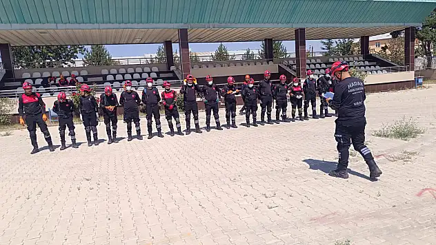 Van HADAK ekibi, AFAD akreditasyon sınavını başarıyla geçti