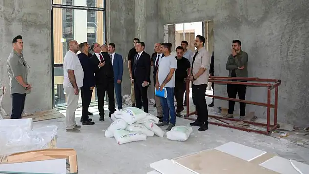 Van İl Halk ve Bebek-Çocuk Kütüphanesi ile Kültür Merkezi inşaatı hızla tamamlanıyor