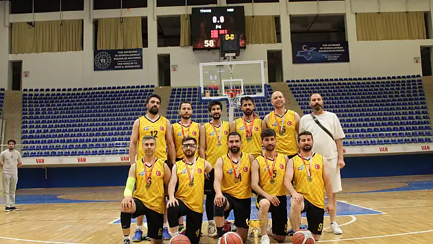 Van İl Millî Eğitim Müdürlüğü turnuvada şampiyon
