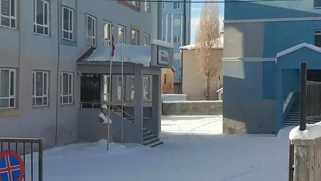 Van'ın o ilçesinde eğitime kar engeli