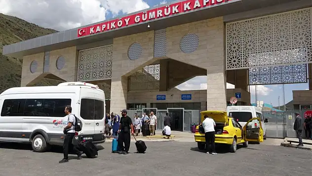Van Kapıköy'de yoğunluk azaldı