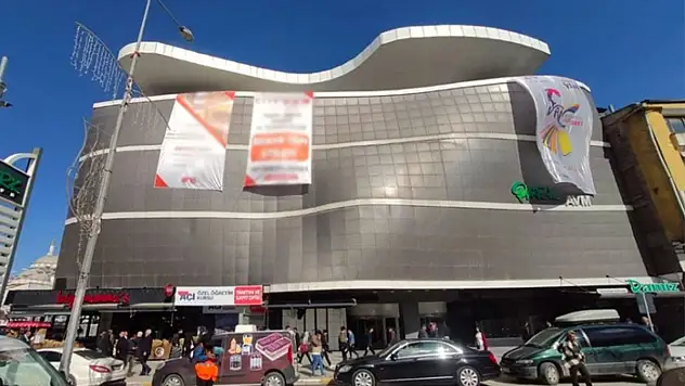 Van Mall AVM'den çocuklara survivor parkuru