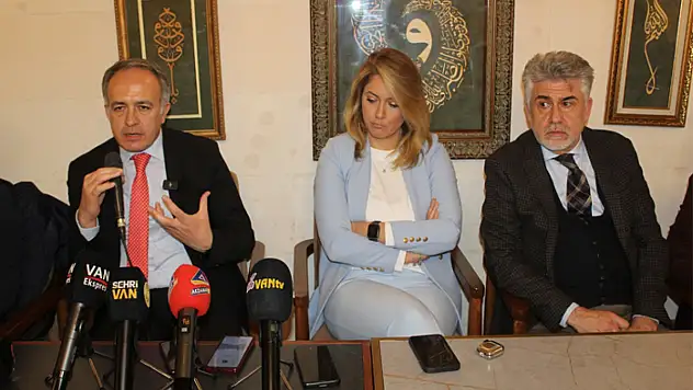 Van Mall AVM hizmete açıldı