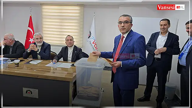 Van OSB Başkanı Memet Aslan güven tazeledi