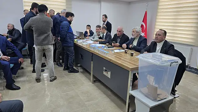 Van OSB Başkanlığı seçiminde oy sayımı başladı