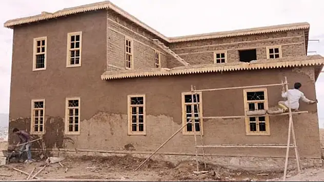 O EVLERİN İSİMLERİ BELLİ OLDU