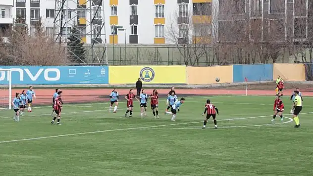 Vangücüspor, Ağrıspor'a boyun eğdi