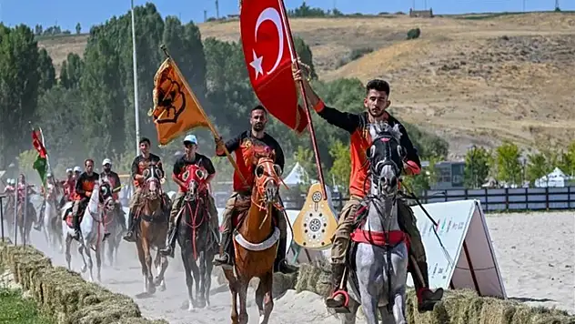 Vanlılar Malazgirt kutlamalarına davet edildi