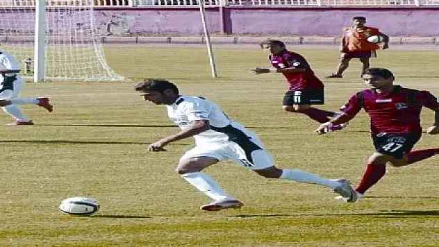 Tatvan Van'a hafif geldi  2-0