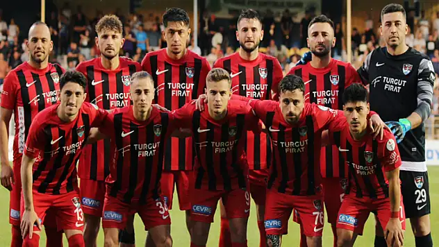 Vanspor vasat futboluyla avantajı Aksaray'a kaptırdı
