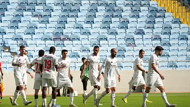 Vanspor, Adana'dan 4-2'lik galibiyetle döndü