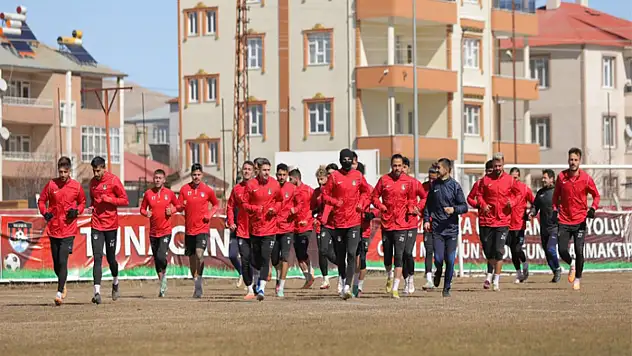 Vanspor, Afyonspor'u konuk ediyor