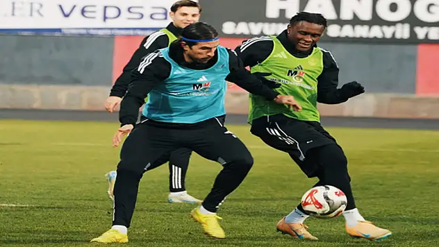 Vanspor'da Ümraniyespor hazırlıkları sürüyor