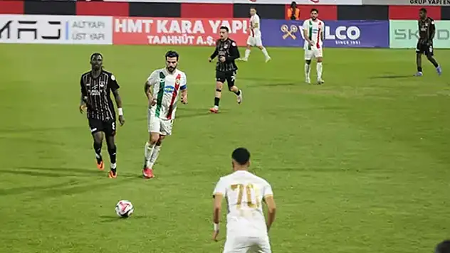 Vanspor, Erzurumspor maçına kilitlendi