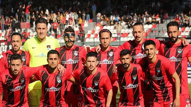 Vanspor fırsat tepti