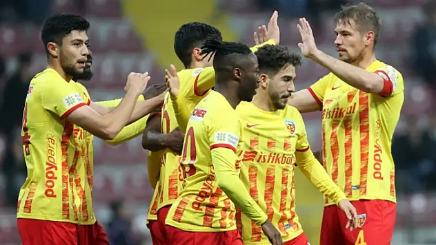 Vanspor kupaya veda etti