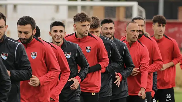 Vanspor, lider 68 Aksarayspor maçı hazırlıklarını sürdürüyor