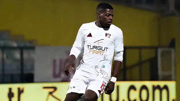 Vanspor'lu İvan Cedric, Süper Lig kulüplerinin radarında