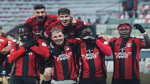 Vanspor, play-off iddiasını sürdürmek istiyor