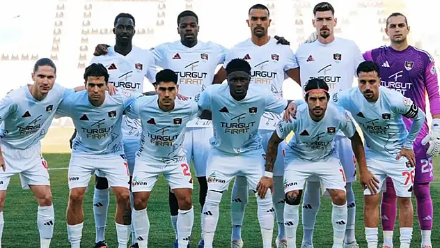 Vanspor, Sarıyer maçına kilitlendi