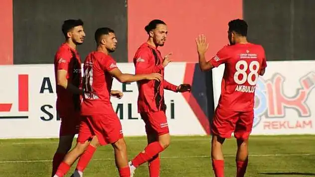 Vanspor, tur için sahada