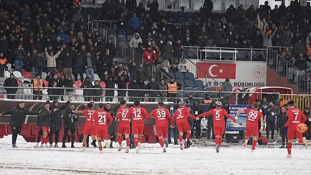 Vanspor, Yeni Mersin İdmanyurduspor sınavında