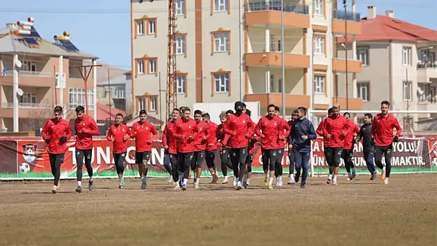 Vanspor, Yeni Mersin İdmanyurduspor maçı hazırlıklarını tamamladı