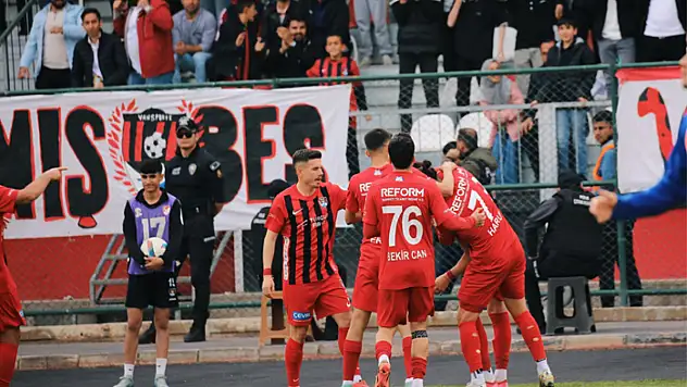 Vanspor, Yeni Mersin İdmanyurduspor karşısında